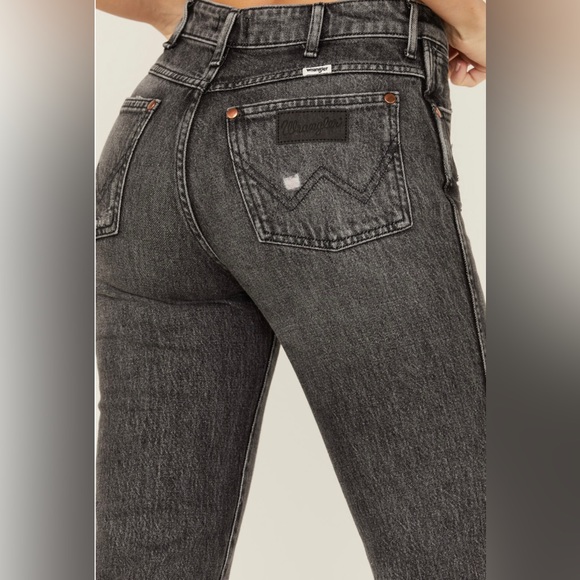 WRANGLER DARK WASH WILD WEST JEANS - Picture 3 of 6